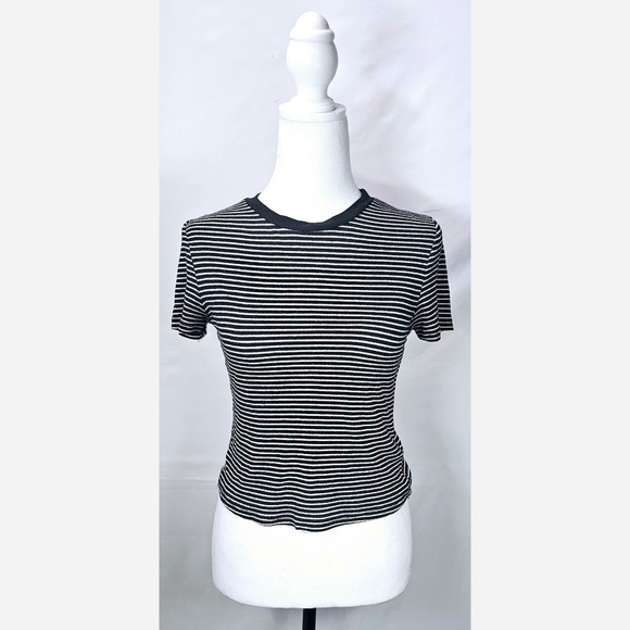 Tops - Small Black White Stripe Top